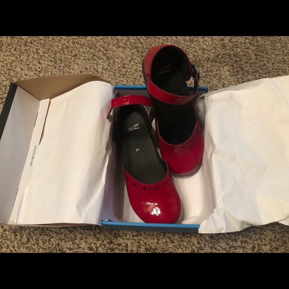 dansko girls maryjane size 34